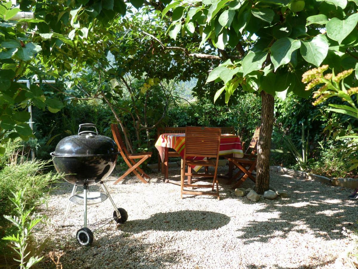 La Clairiere Villa Pierrelongue Eksteriør billede